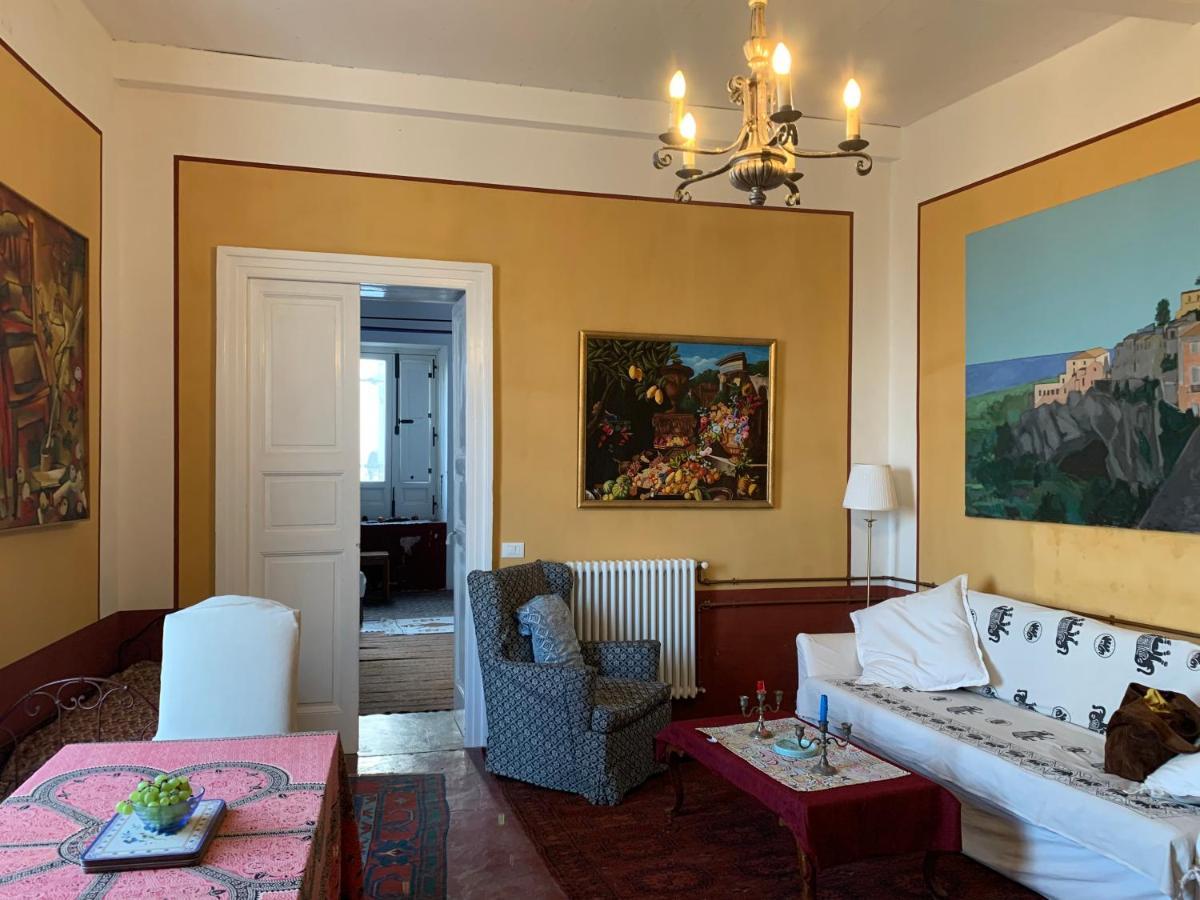 Palazzo Carratelli Apartment Amantea Ngoại thất bức ảnh